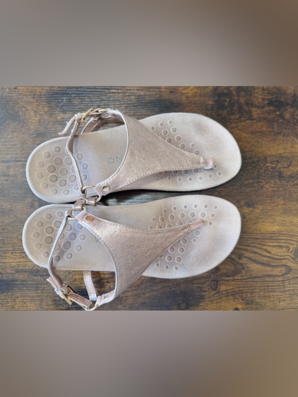 Vionic Kirra Metallic Finish Leather Orthotic Sandals 8.5 Wide